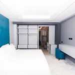 Hotel 6 Marsi 4*