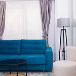 Hotel 6 Marsi