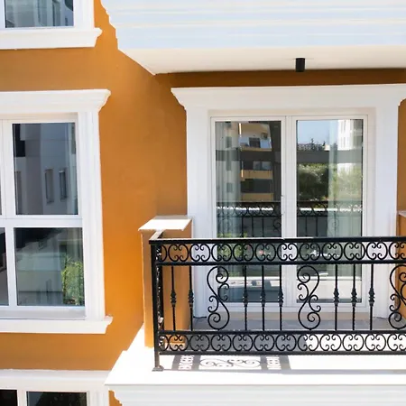 6 Marsi Otel 4*