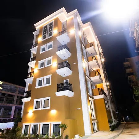 Szálloda 6 Marsi Golem