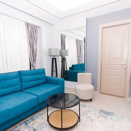 6 Marsi Szálloda Golem