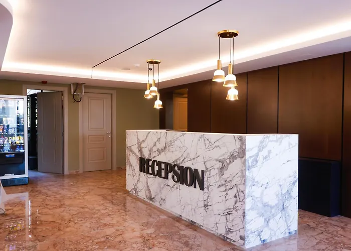 6 Marsi 4* 格勒姆