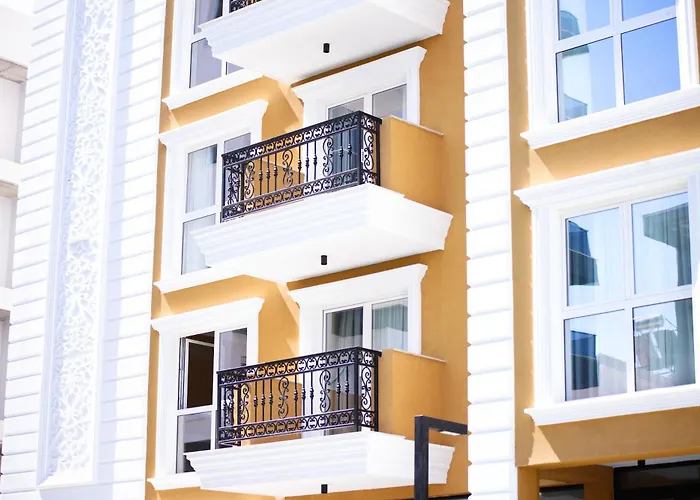 6 Marsi Golem (Tirana)