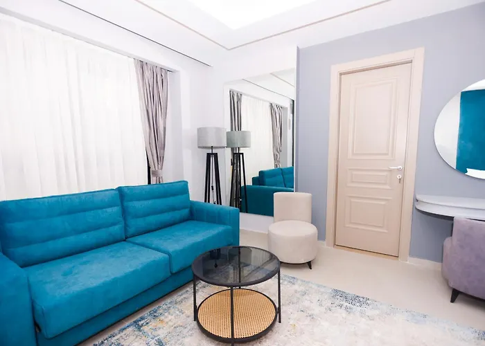 6 Marsi 酒店 格勒姆