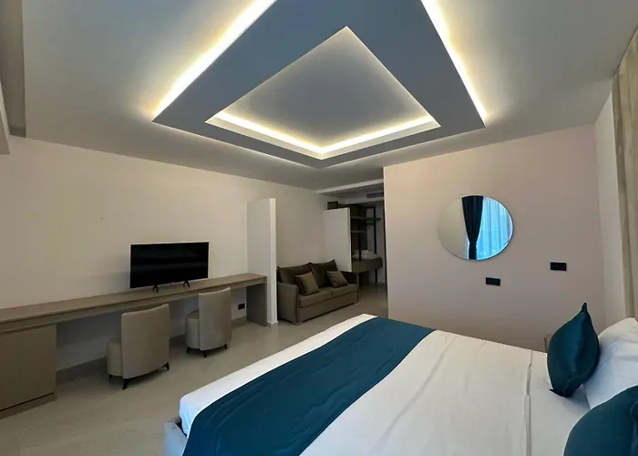 6 Marsi 4* 格勒姆